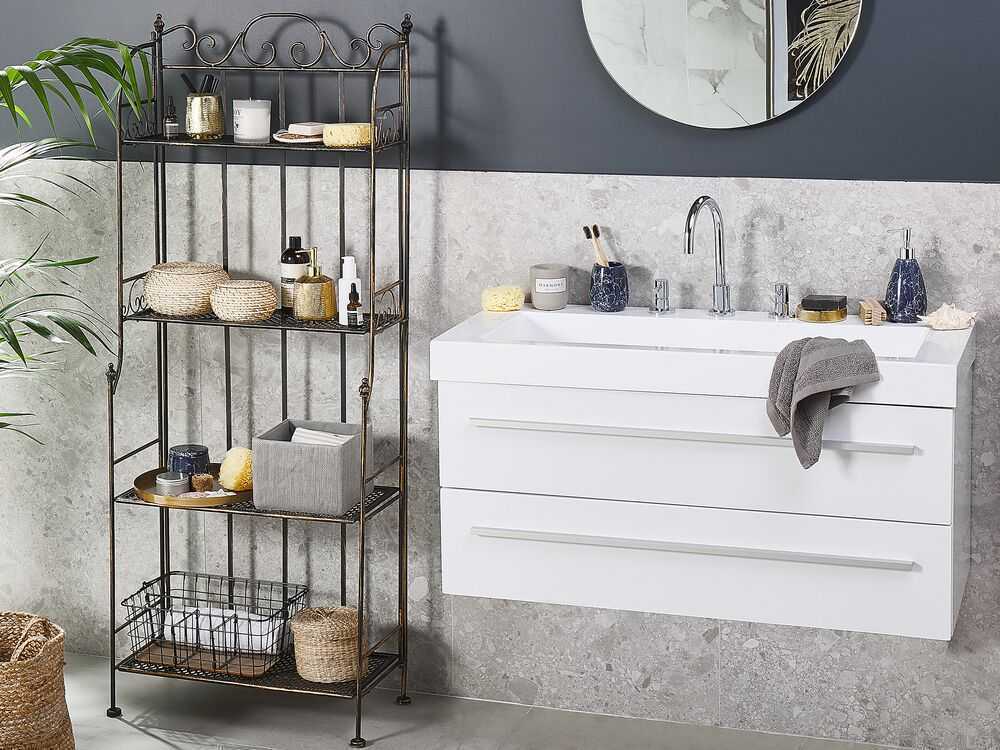 Beliani Lentyna ISERNIA metalinė 155 cm 61 cm juoda