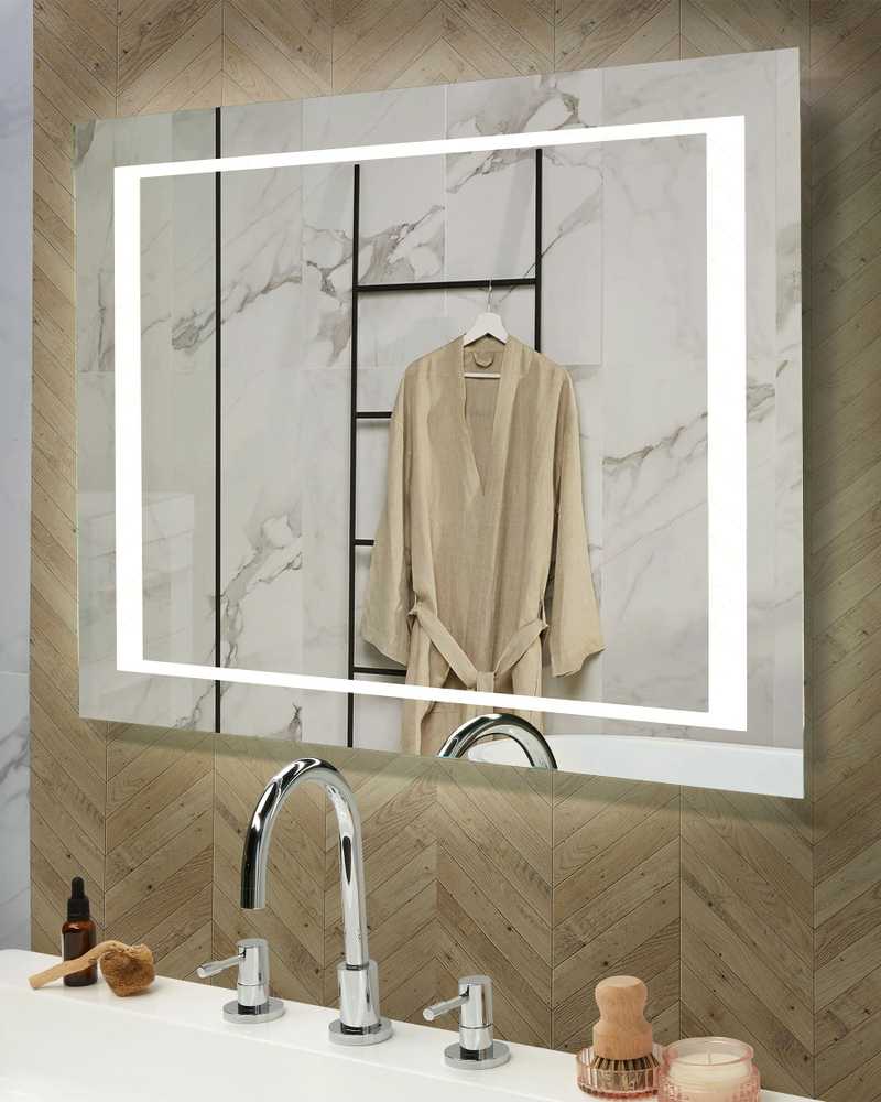 Beliani LED vonios veidrodis EYRE 80 cm 60 cm sidabrinės spalvos