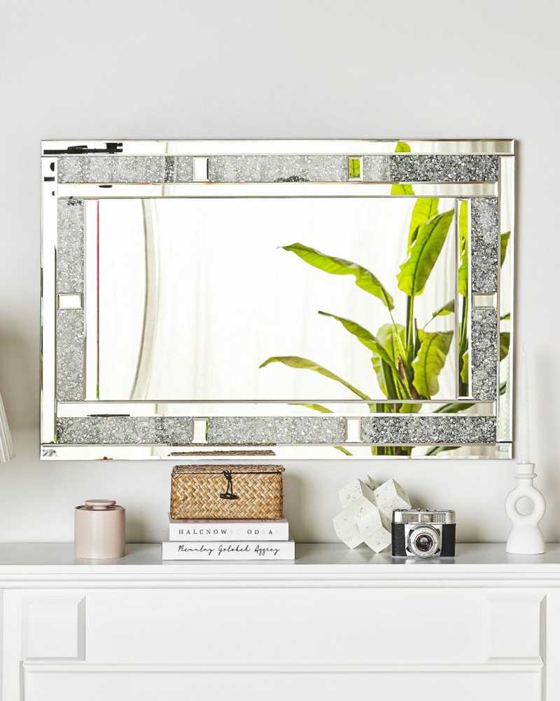 Beliani Sieninis veidrodis AVRILLE 60 cm 90 cm sidabrinės spalvos