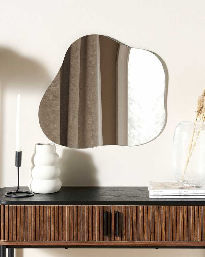 Beliani Sieninis veidrodis BAGNEUX 50 cm 55 cm, sidabrinis