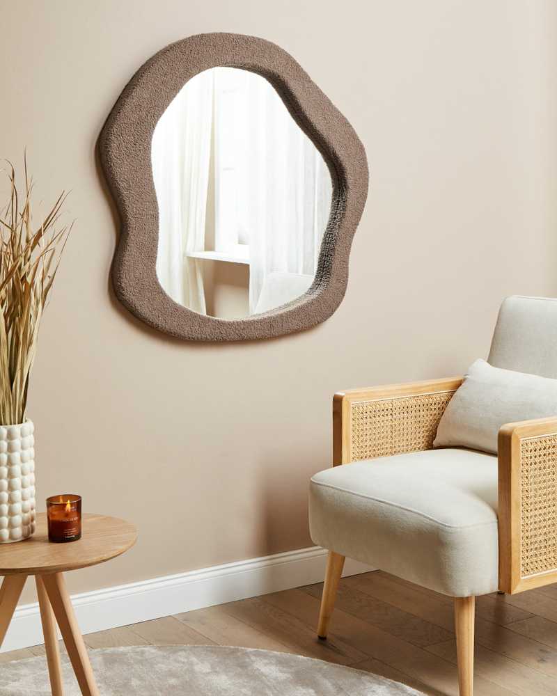 Beliani Sieninis veidrodis BLISMES 79x80 cm, boucle, rudas