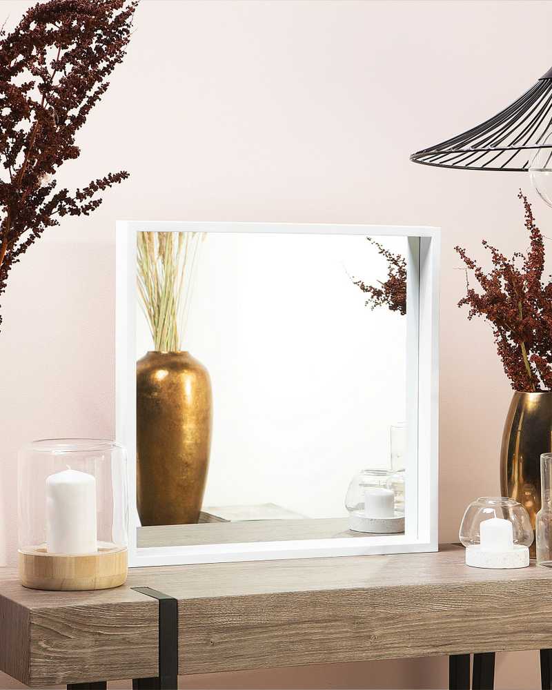 Beliani Sieninis veidrodis BRIGNOLES 50 cm 50 cm Baltas