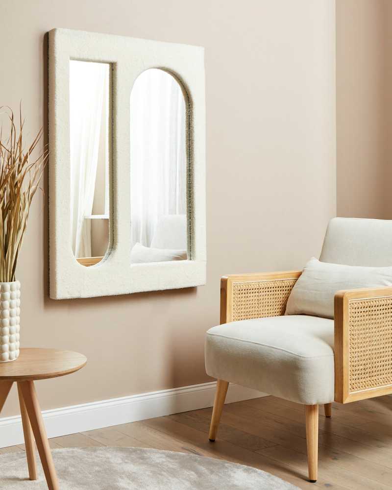 Beliani Sieninis veidrodis MARCIGNY 70 cm 100 cm Boucle, kreminės spalvos