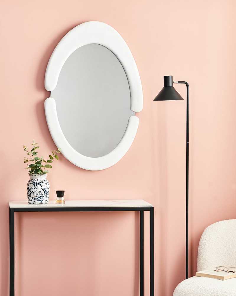 Beliani Sieninis veidrodis MASSAY 53 cm 90 cm veliūrinis baltas