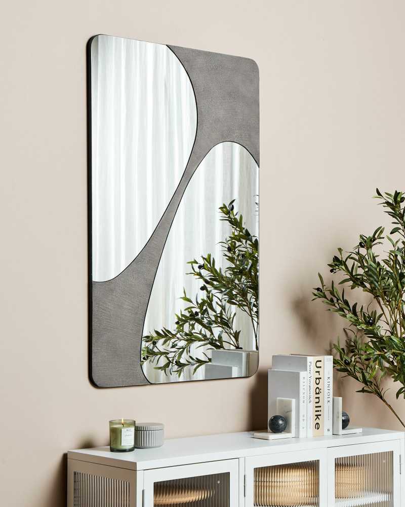 Beliani Sieninis veidrodis ORMES 70 cm 110 cm pilkas