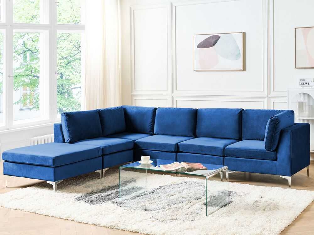 Beliani EVJA modulinė kampinė sofa 5 asmenims su pufu, mėlynas veliūras, dešininė