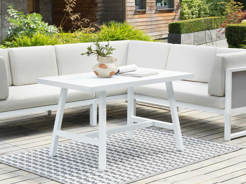 Lauko baldų komplektas Beliani Sodo kampinė sofa su stalu 6 asmenims CASTELLA/FRATTE kairinė, kreminė balta, metalinė