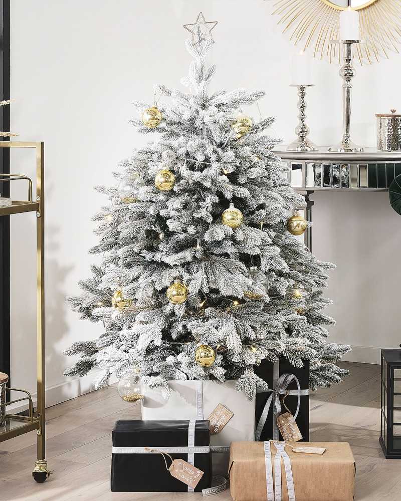Beliani Apsnigta dirbtinė kalėdinė eglutė FORAKER 120 cm balta