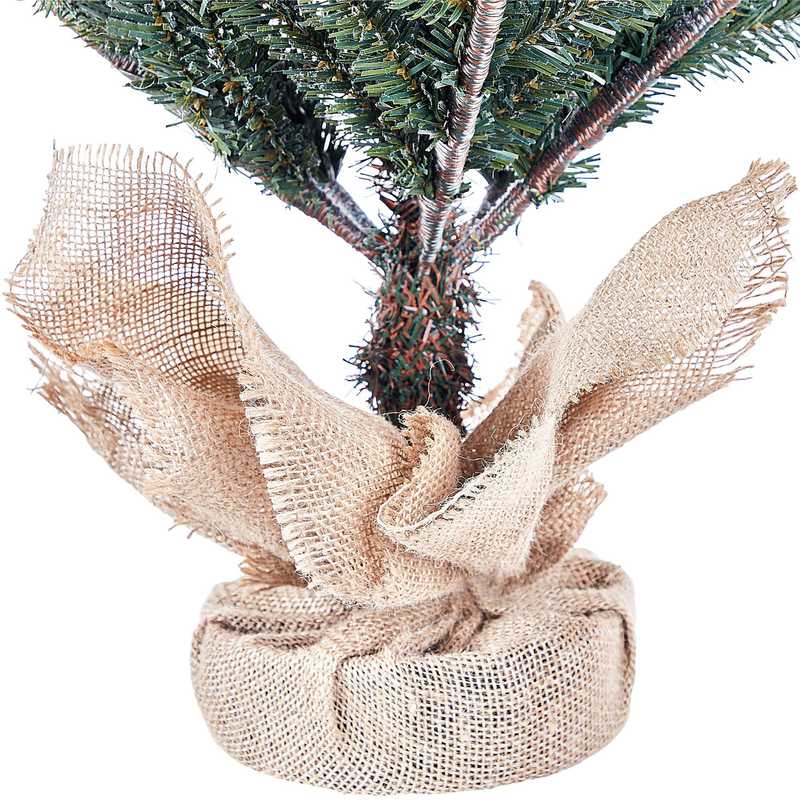 Beliani Apsnigta dirbtinė kalėdinė eglutė RINGROSE 90 cm Žalia