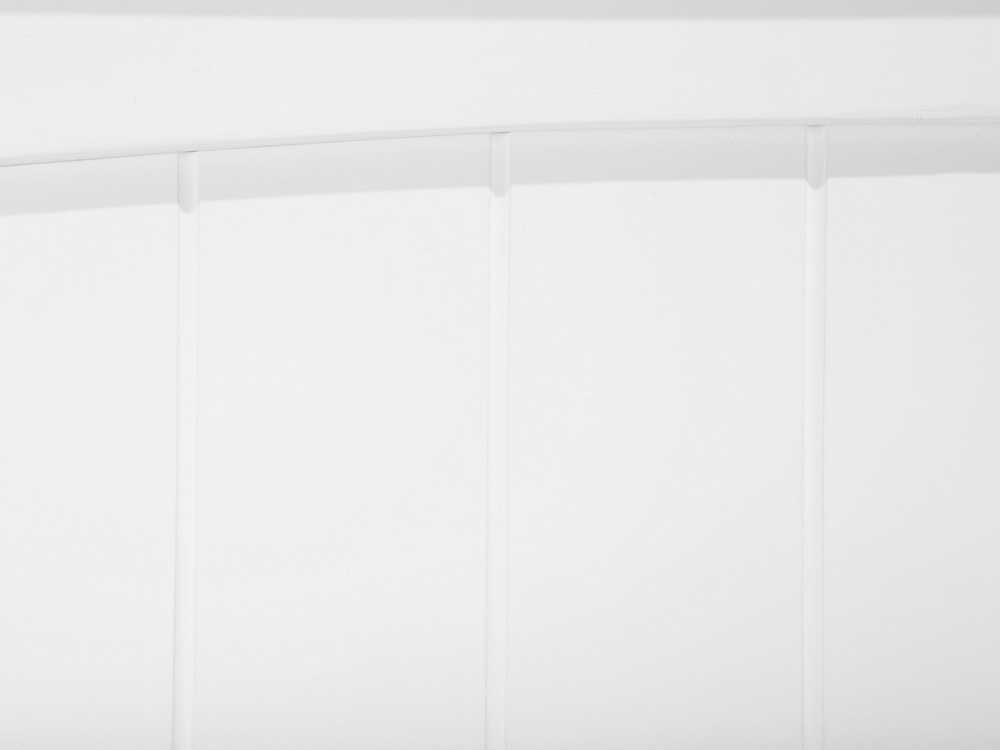 Beliani Dviaukštė lova iš pušies medienos ALBON 90 x 200 cm balta