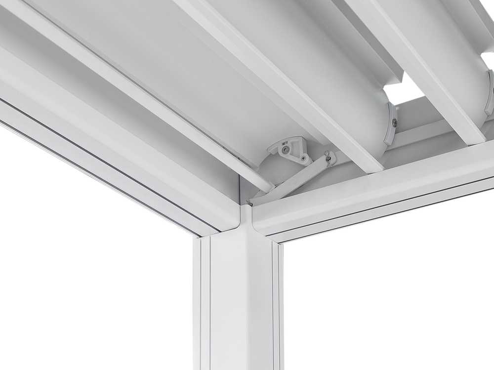 Beliani Sodo pavėsinė FORNOLI metalinė 296 cm x 296 cm balta