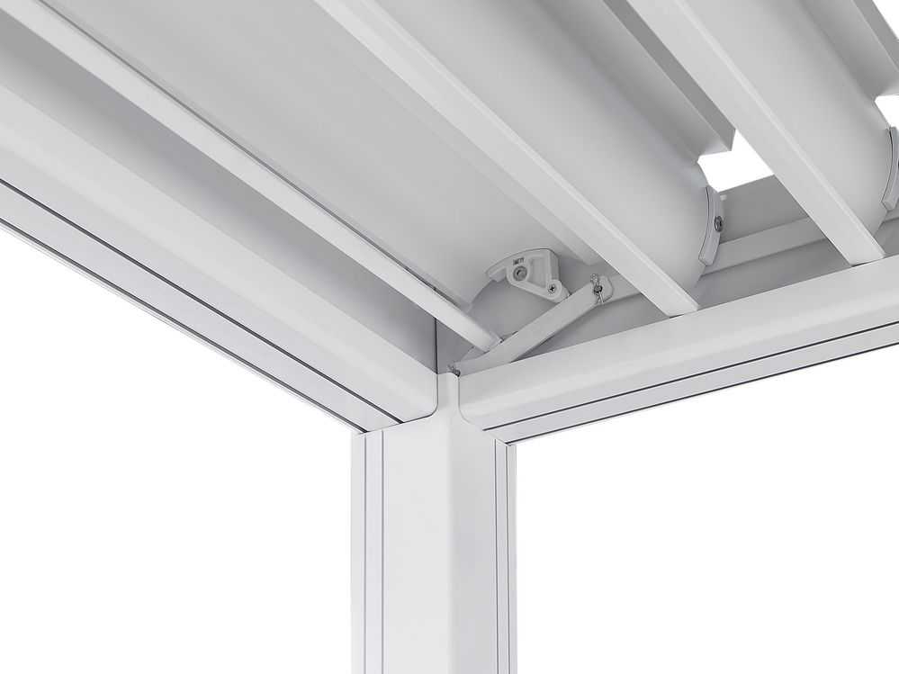 Beliani Sodo pavėsinė FORNOLI metalinė 296 cm x 296 cm balta