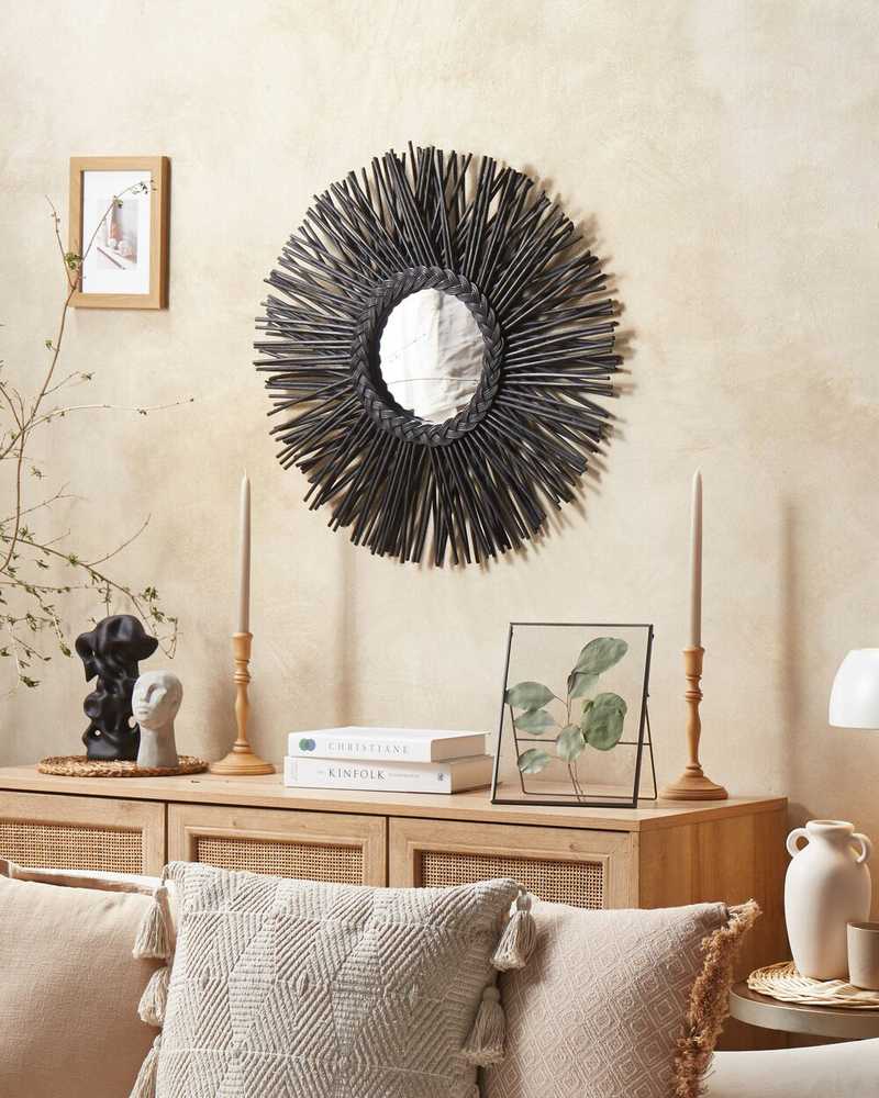 Beliani Round Rattan Wall Mirror Sun 60 cm Juoda KLASĖ