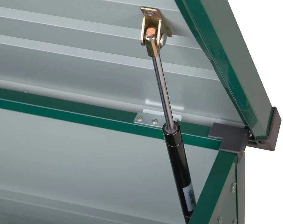 Beliani Sodo dėžė CEBROSA 132 cm 62 cm tamsiai žalia