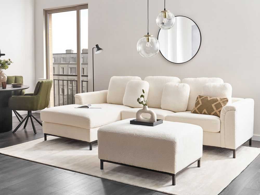 Beliani 5 vietų kampinė sofa OSLO, balta, bouclé audinys, su atrama kojoms, dešininė