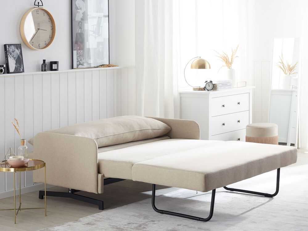Beliani Dvivietė išskleidžiama sofa BELFAST smėlio spalvos