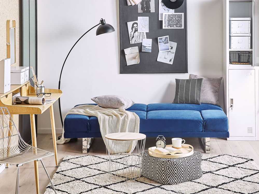 Beliani Dvivietė išskleidžiama sofa YORK iš veliūro, tamsiai mėlyna