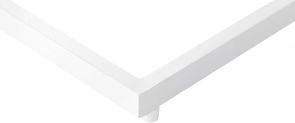 Beliani Sodo staliukas MESSINA 60 cm 35 cm baltas