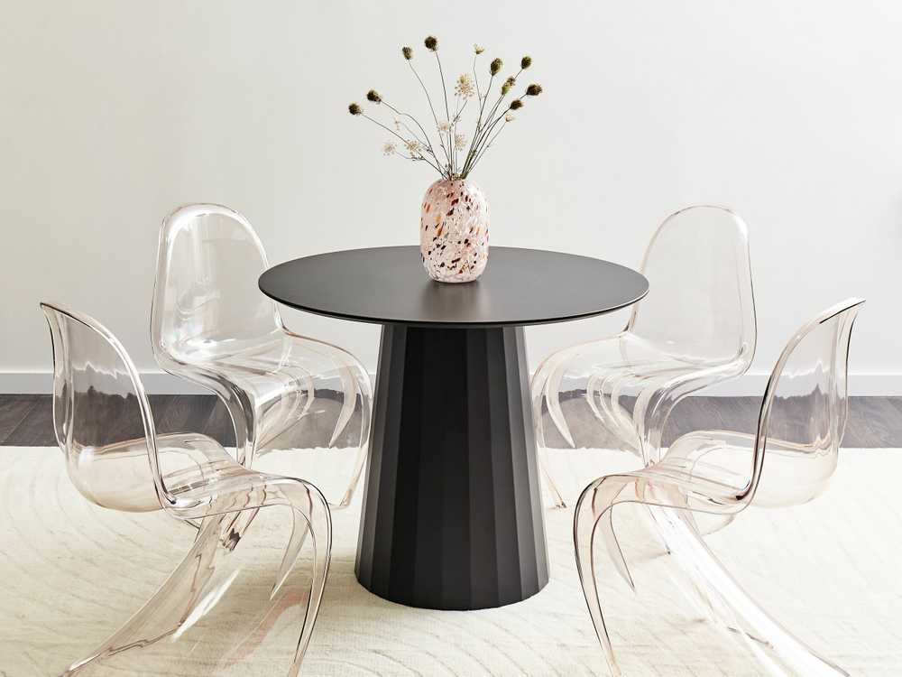 Beliani Valgomojo stalas PLATO juodas 100 cm metalinis