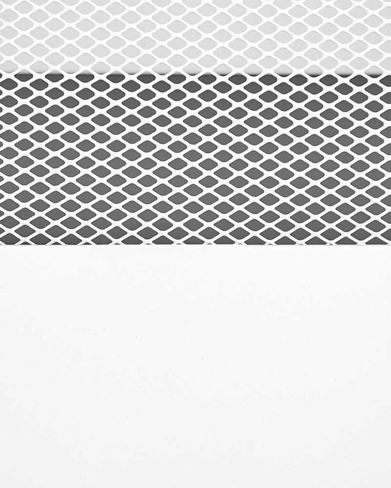 Beliani TV staliukas 2 Durys Metalas Sideboard Balta MORLEY 330160 (Balta)