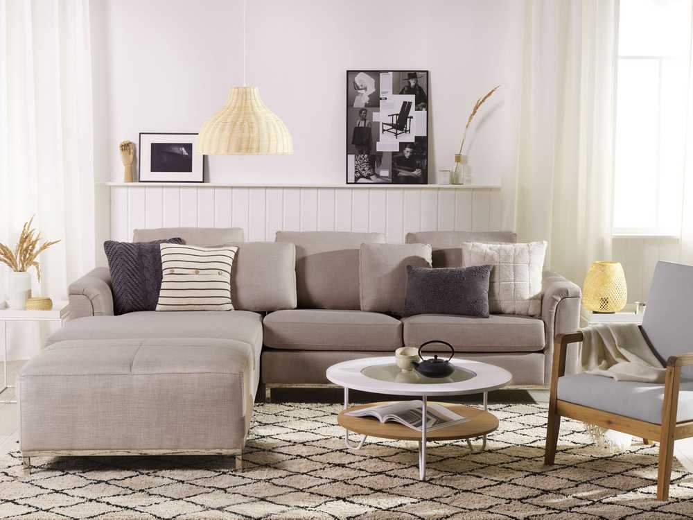 Beliani 5-vietė kampinė sofa OSLO, smėlio spalvos, su pufu, dešininė