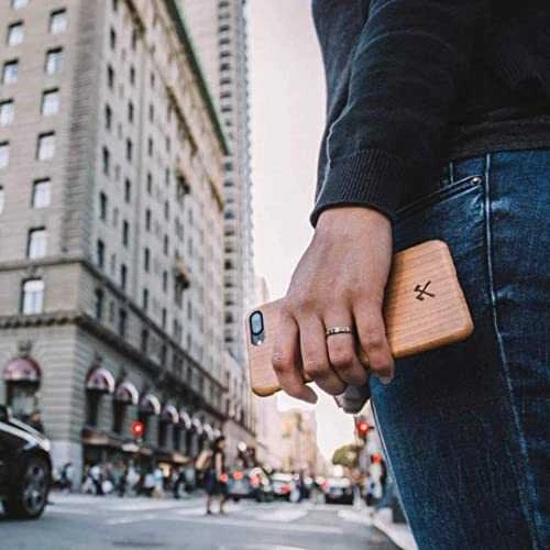 Dėklas „Woodcessories EcoCase Cevlar iPhone X“ riešuto spalvos „eco210“