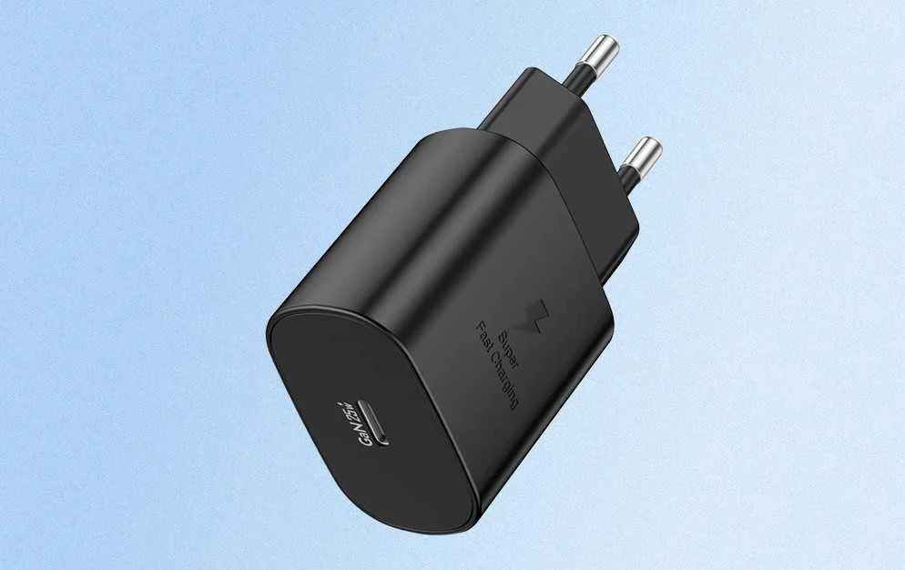 Foneng EU51 USB-C 25W tinklo įkroviklis (juodas)