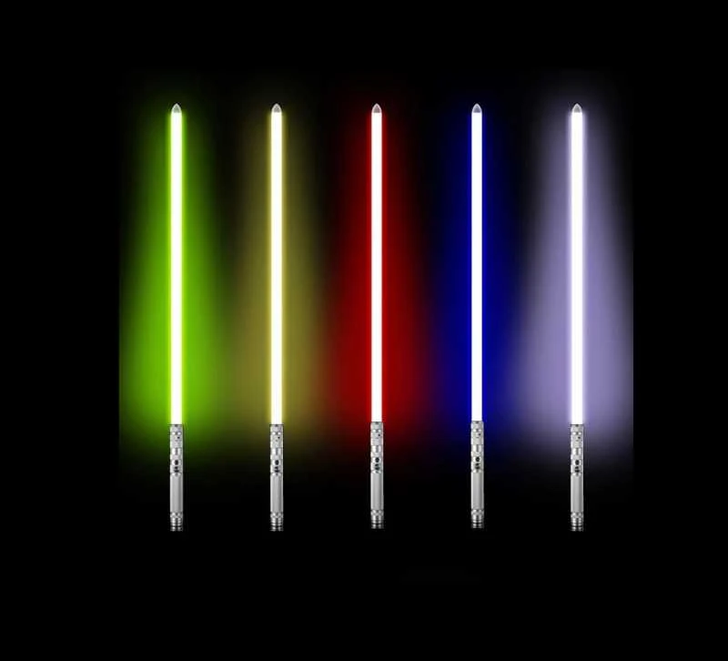 Cosplay lazerinis kardas 75 cm RGB – Metalinė rankena, 7 spalvos, garsas ir šviesos efektai