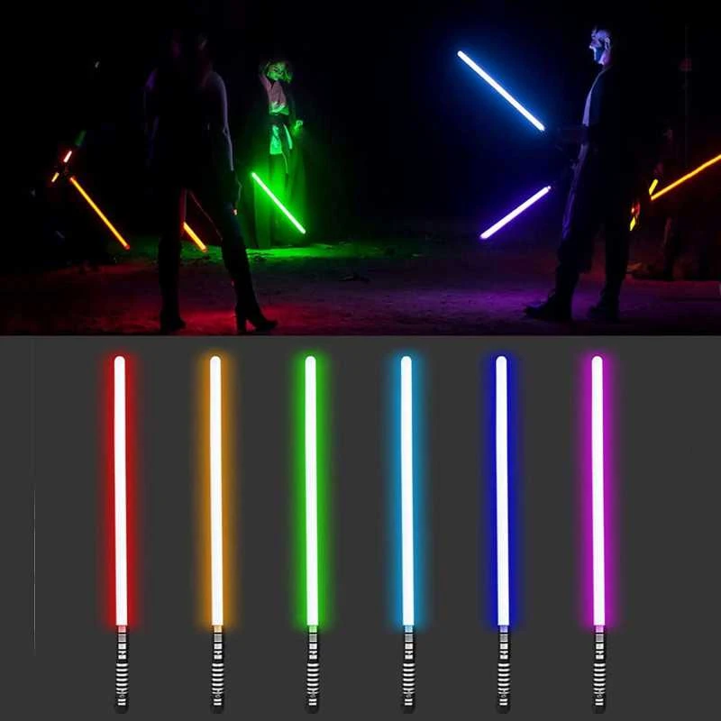 Cosplay lazerinis kardas 75 cm RGB – Metalinė rankena, 7 spalvos, garsas ir šviesos efektai