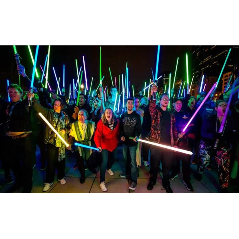Cosplay lazerinis kardas 75 cm RGB – Metalinė rankena, 7 spalvos, garsas ir šviesos efektai aprašymas - Prekės nuotrauka