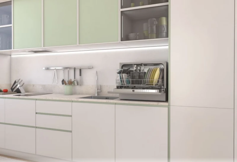 Candy Indaplovė | 6E51LS | Stalas | Plotis 55 cm | Indų komplektų skaičius: 6 | Programų skaičius: 8 | Energijos vartojimo efektyvumo klasė: E | Sidabrinis
