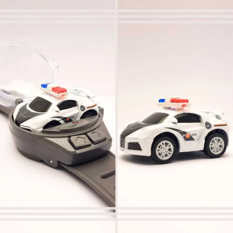 Laikrodžiu valdomas RC automobilis (Baltas)