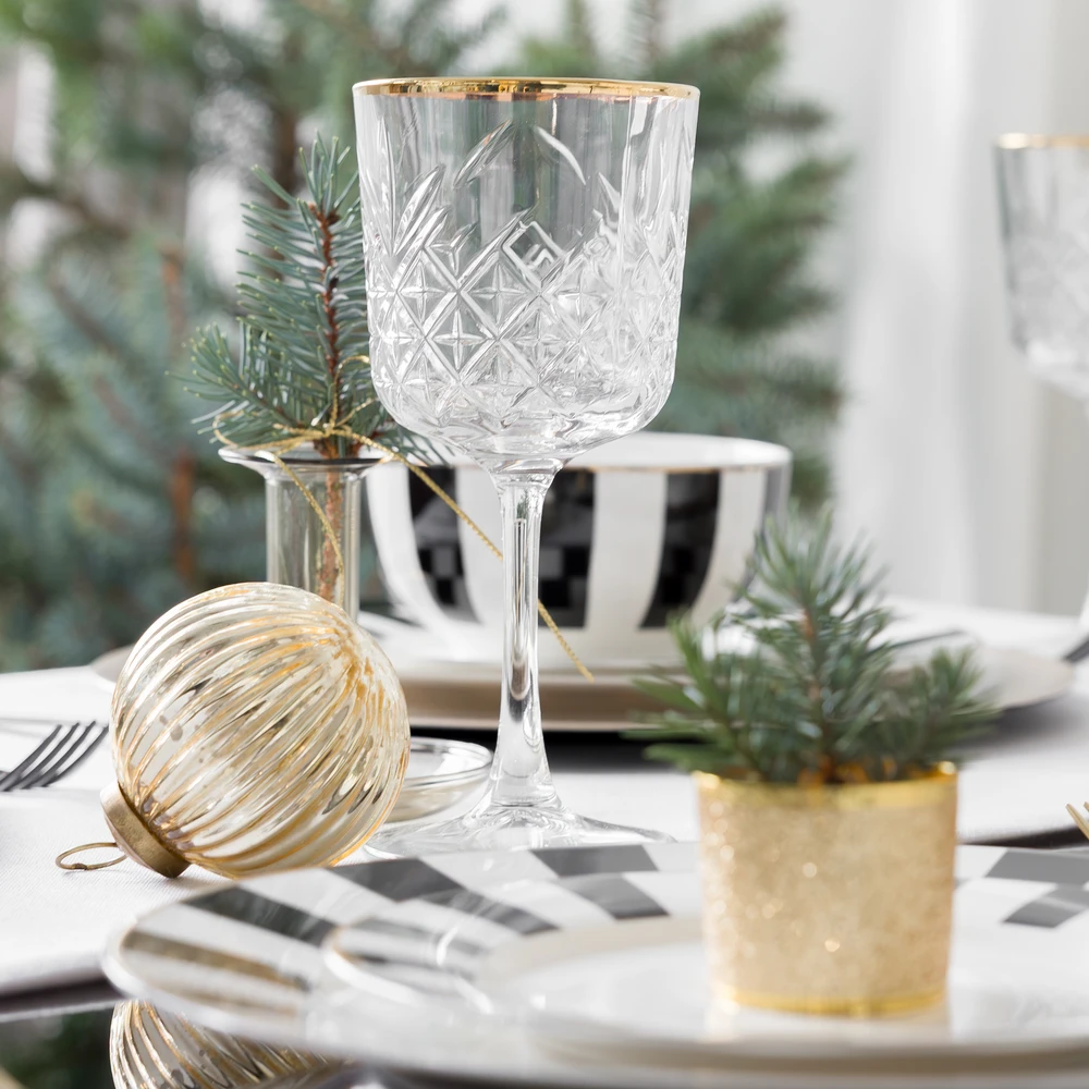 4 Timeless Gold vyno taurių rinkinys 330 ml PASABAHCE