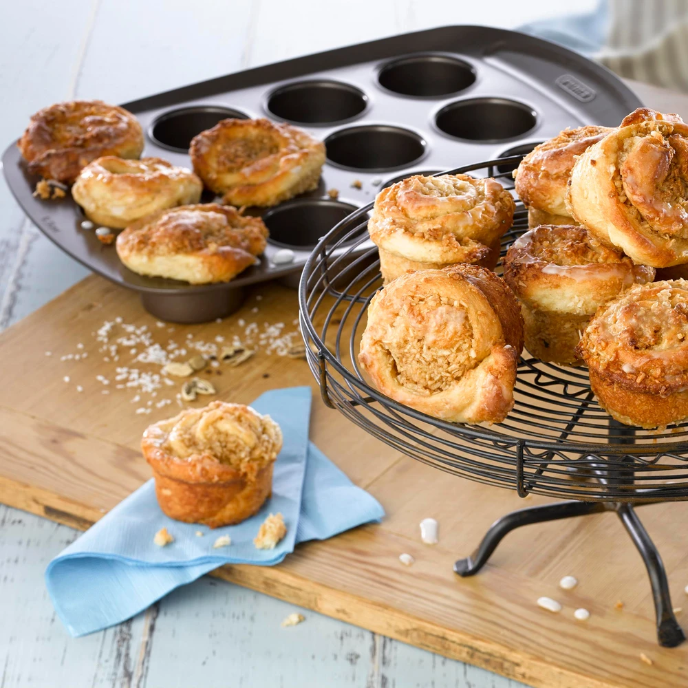 Forma na 12 muffinek Asimetria 25,5 x 38 cm PYREX