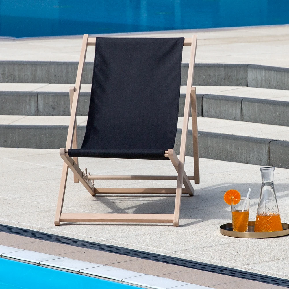 Šezlongas medinis Gozo Classic juoda PATIO