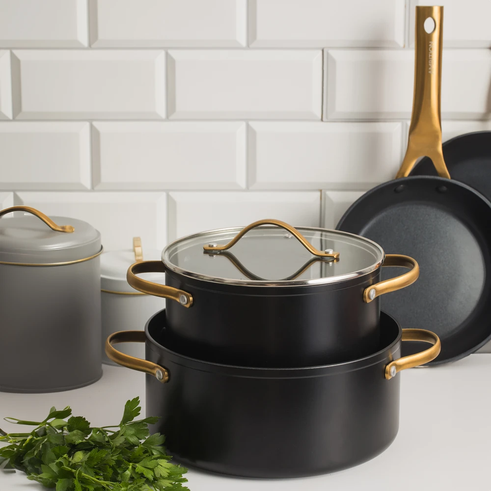 WMF Puodas aluminiowy su dangteliu Royal 24 cm 4,6 l AMBITION