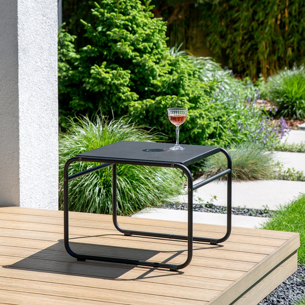 Topaz sodo stalas 53 x 48 cm PATIO