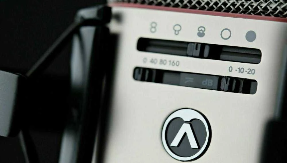 Austrian Audio OC818 Dual Set Plus – dviejų didelės diafragmos kondensatorinių mikrofonų rinkinys