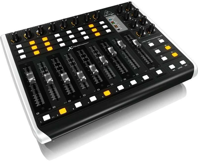 Behringer X-TOUCH kompaktiškas DDA valdiklis