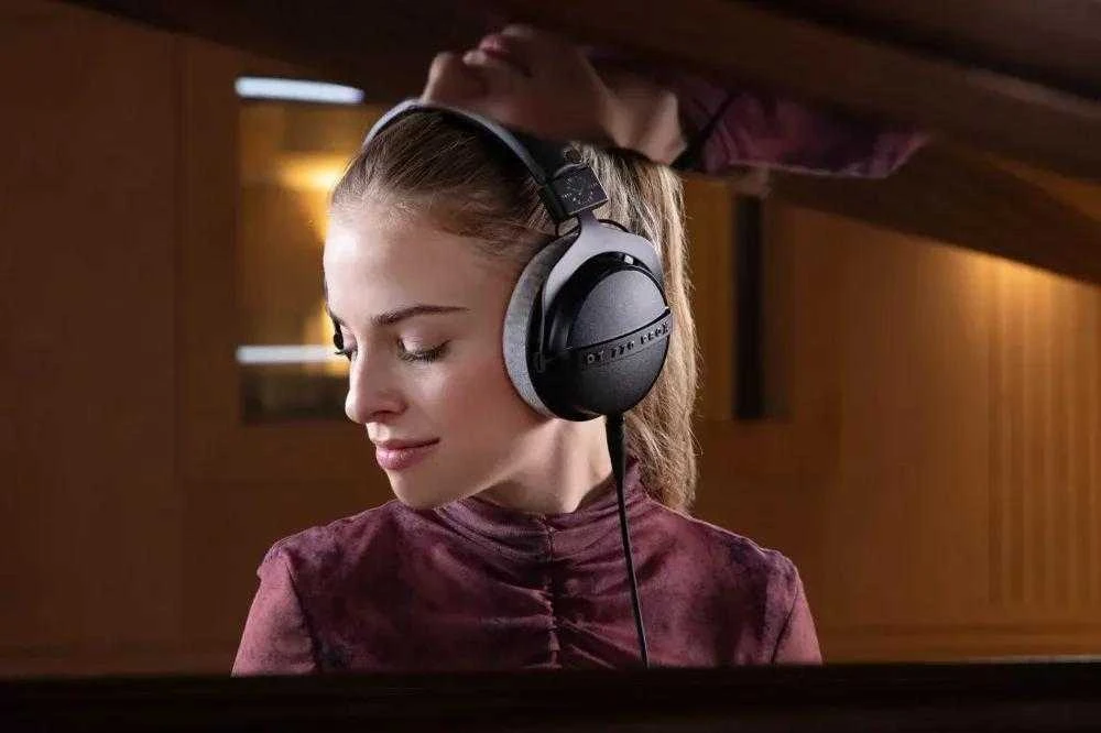 Beyerdynamic DT 770 PRO X Studio ausinės uždaros sistemos | Beyerdynamic
