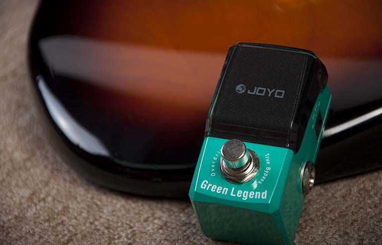 Joyo JF-319 Žalias Legend – gitaros efektas