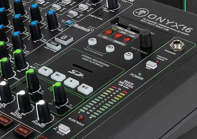Mackie Onyx24 – Analoginis maišytuvas su USB sąsaja