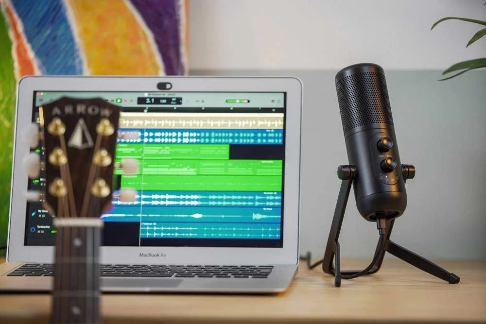 Novox NCX New - profesionalus USB mikrofonas, 3 kapsulių