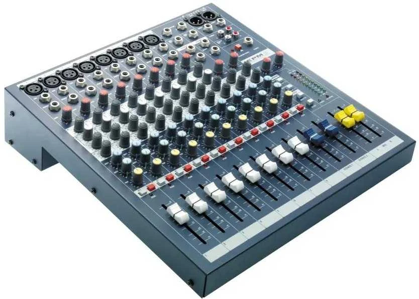 Soundcraft EPM8 – analoginis mikšerinis pultas