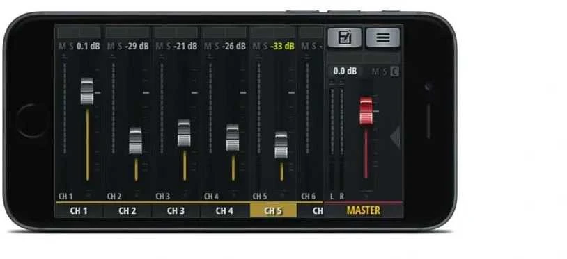 Carruzzo Soundcraft Ui12 12 kanalai