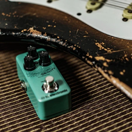 TCC TC Electronic HyperGravity Mini Compress – gitaros efektas