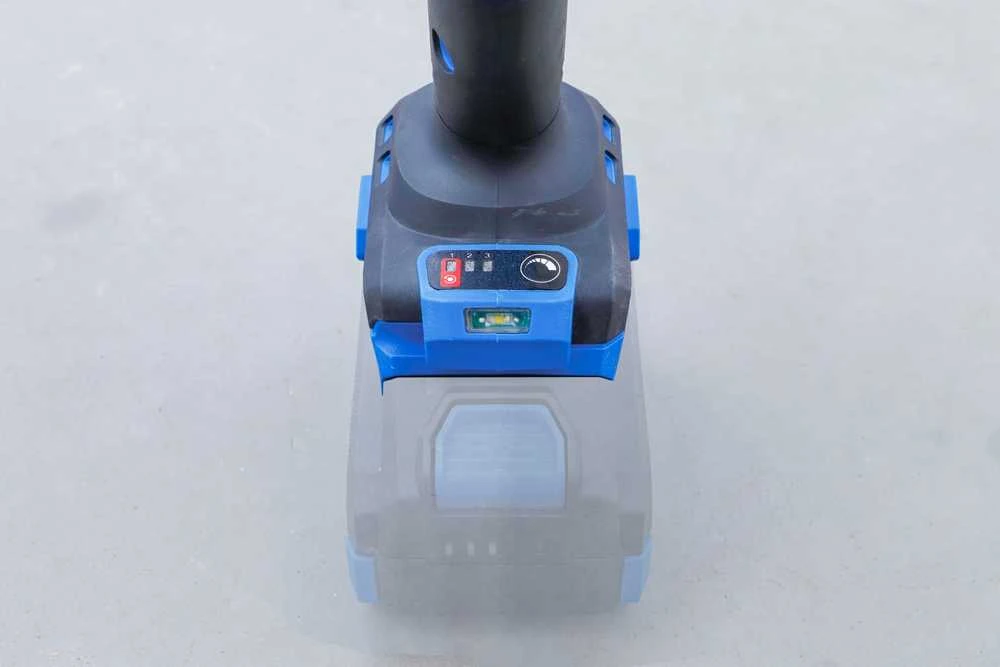 Bgs Technic Akumuliatorinio smūginio veržliasukio rinkinys | 3/4" | 18 V | 1200 Nm (7391)