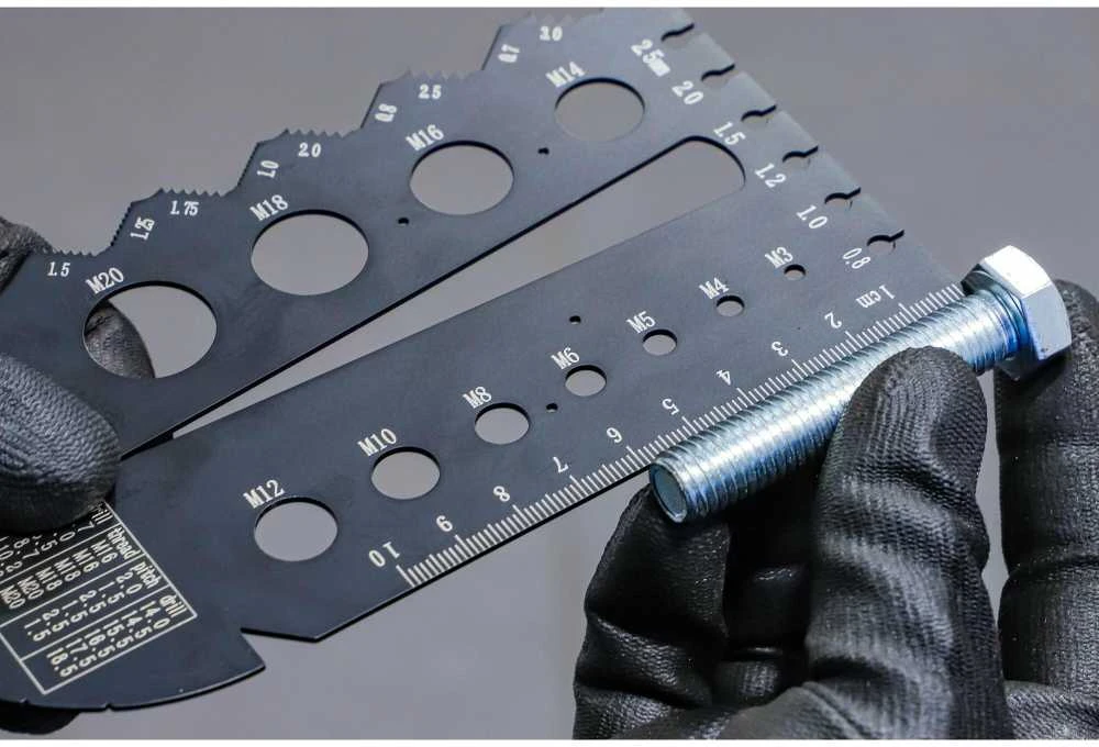 Bgs Technic Sriegio žingsnio matuoklis ir sriegio šablonas | Metrinis | M3 - M20, 0,5 - 13,00 mm (74247)