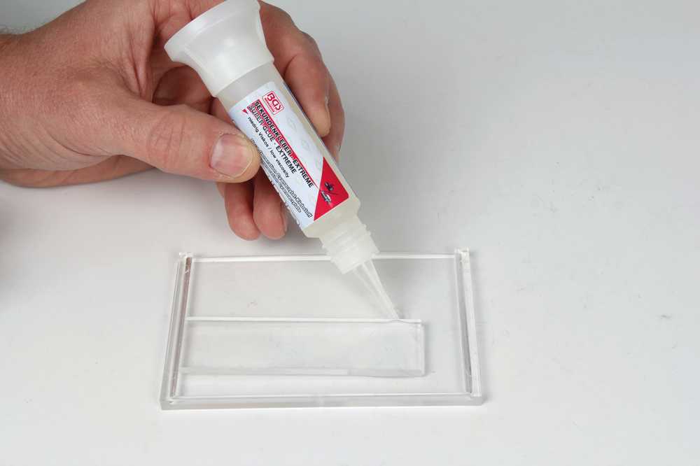 Bgs Technic Superglue klijai | Vidutinis klampumas | Buteliukas su stovu 25 g (80607)