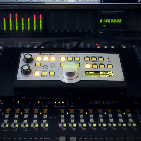 Gainlab Audio GAINLAB LIEUTENANT Monitorius controller with remote control